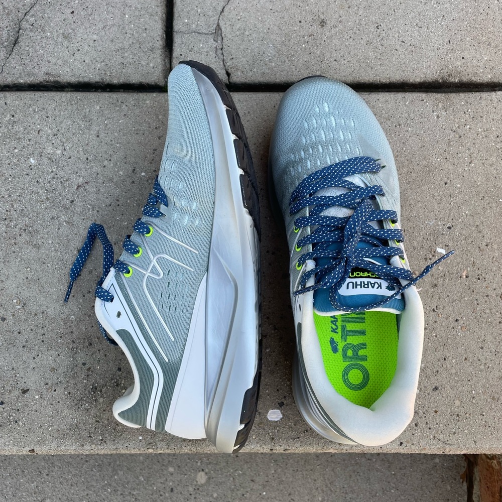 KARHU Synchron Men’s Running Shoe - NEVER WORN